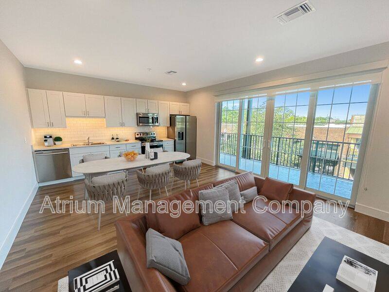 Apartment for rent at 201 Sanford Ave #101, Sanford, FL 32771
