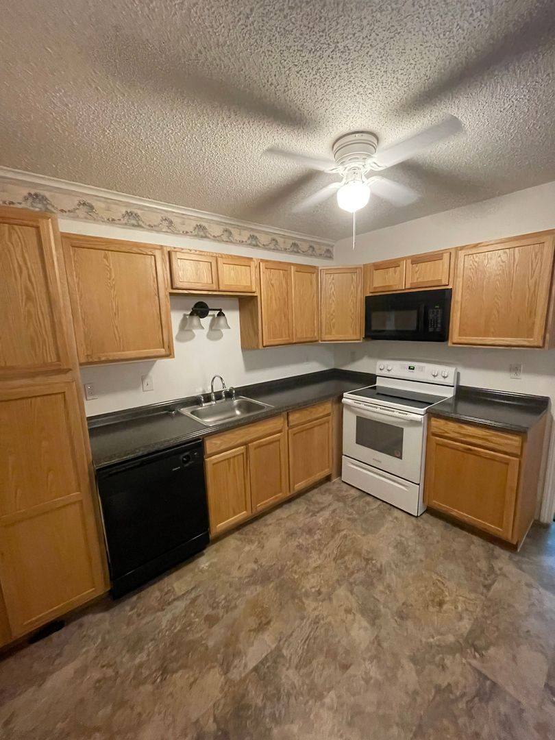 Apartment for rent at 110 College Ave, Waterville, ME 04901