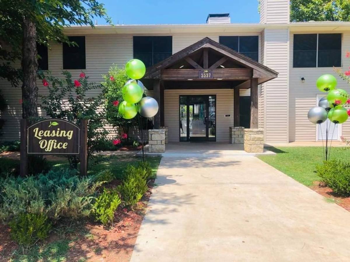 Apartment for rent at 5537 S Sunnylane Rd, Oklahoma City, OK 73135