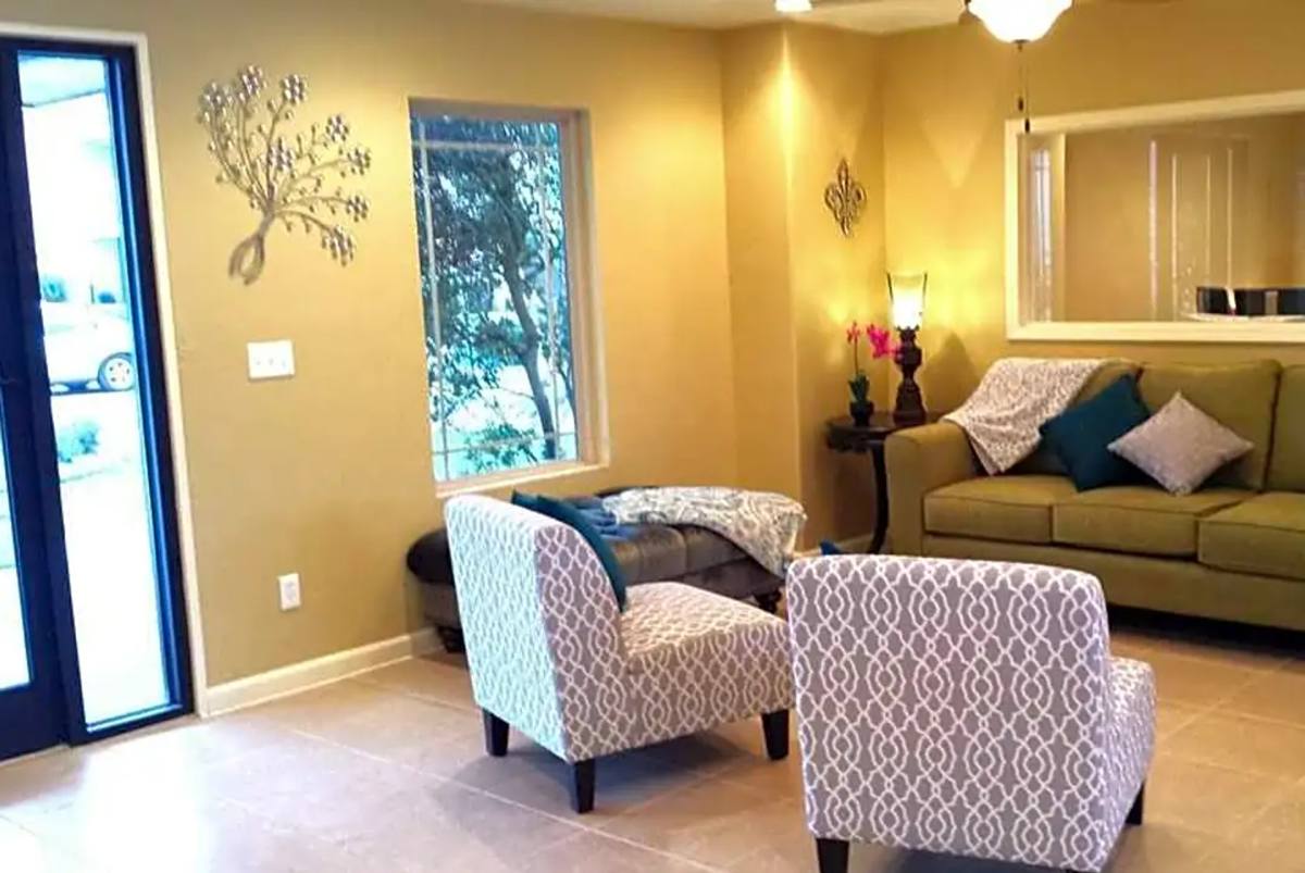 Apartment for rent at 5537 S Sunnylane Rd, Oklahoma City, OK 73135