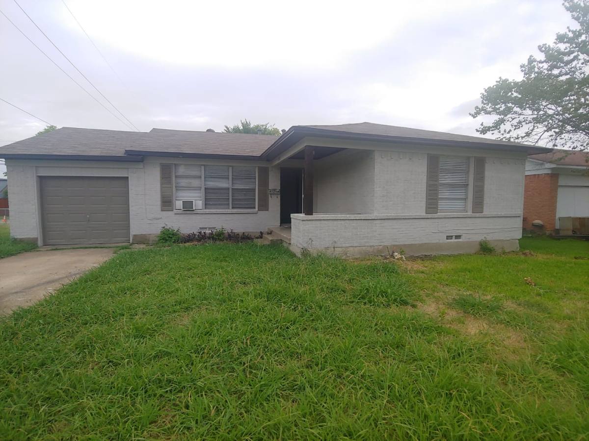 House for rent at 3537 Hilton Dr, Mesquite, TX 75150