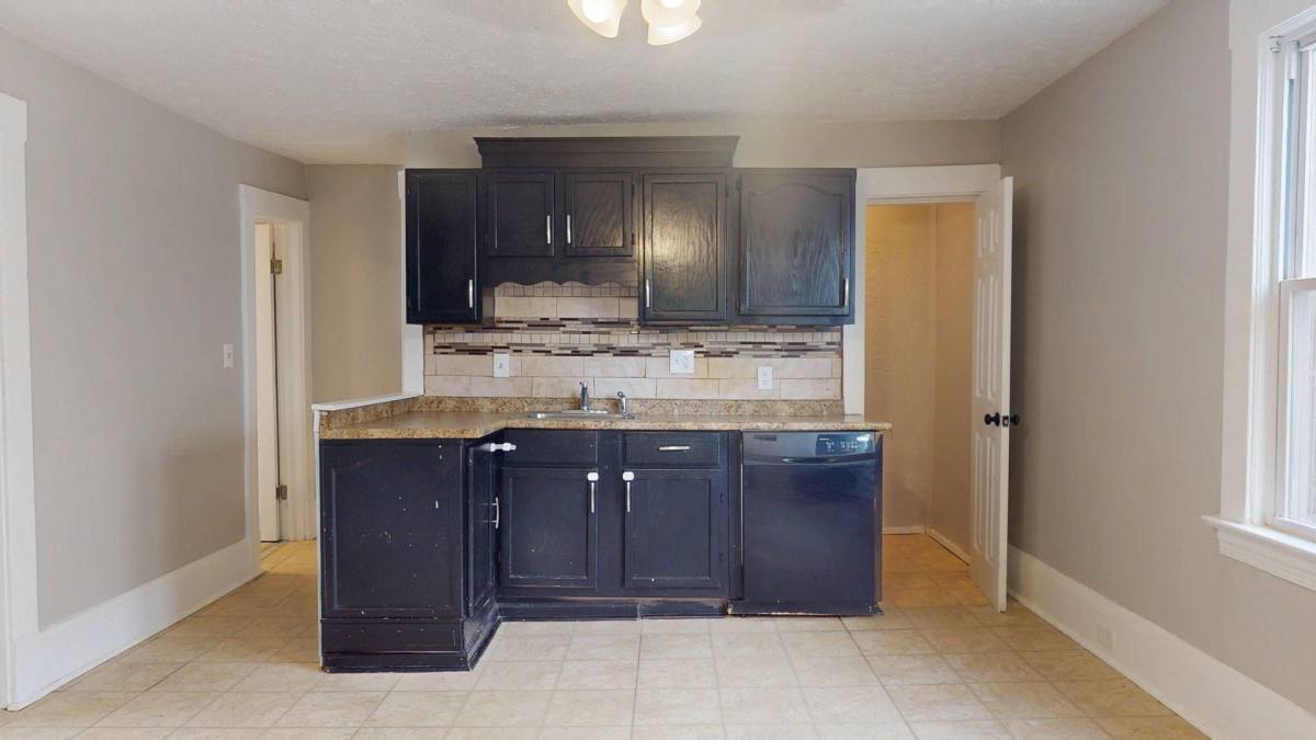 Apartment for rent at 15827 Trafalgar Ave, Cleveland, OH 44110