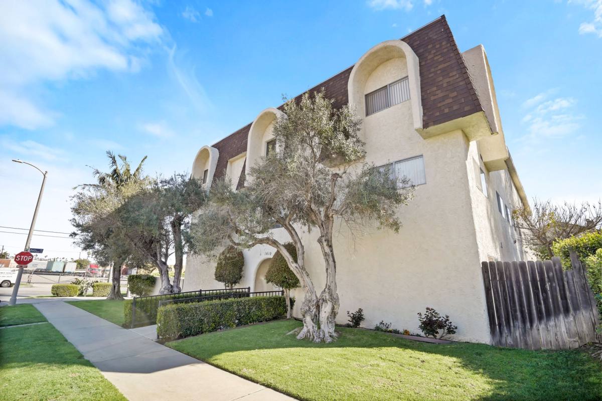 Apartment for rent at 1410 W 260th St, Harbor City, CA 90710