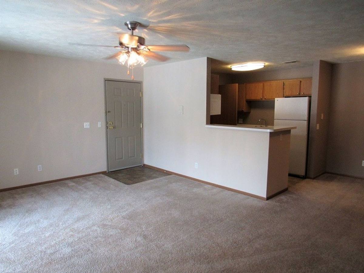 Apartment for rent at 15551 Adams St, Omaha, NE 68137
