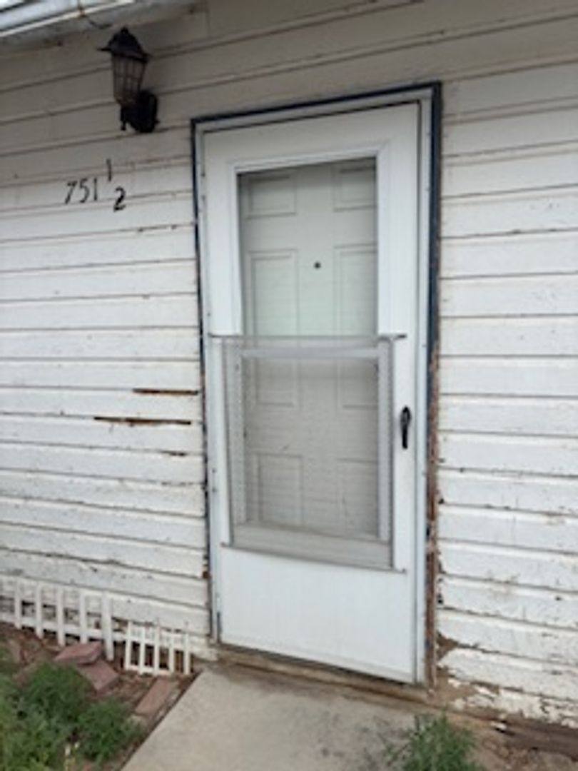 House for rent at 751 1 2 N Durbin, Casper, WY 82601