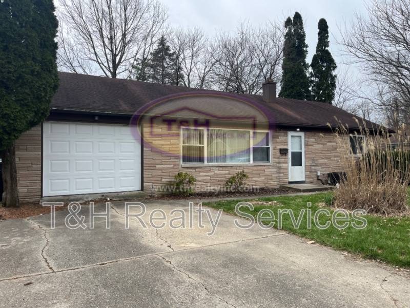 House for rent at 636 Park Dr, Greenwood, IN 46143