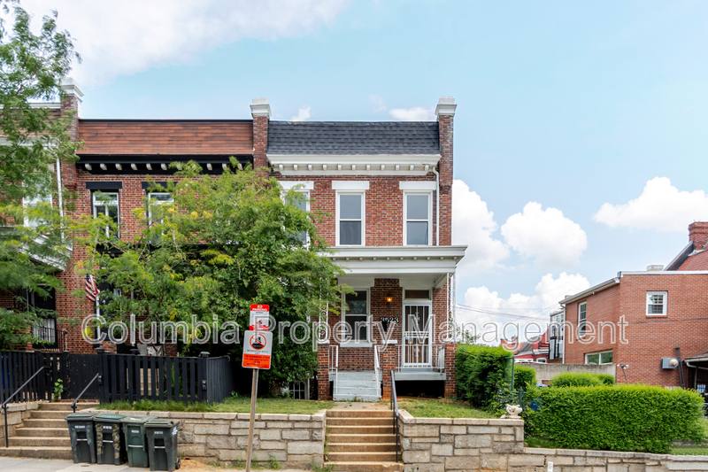 House for rent at 3523 Warder St NW, Washington, DC 20010