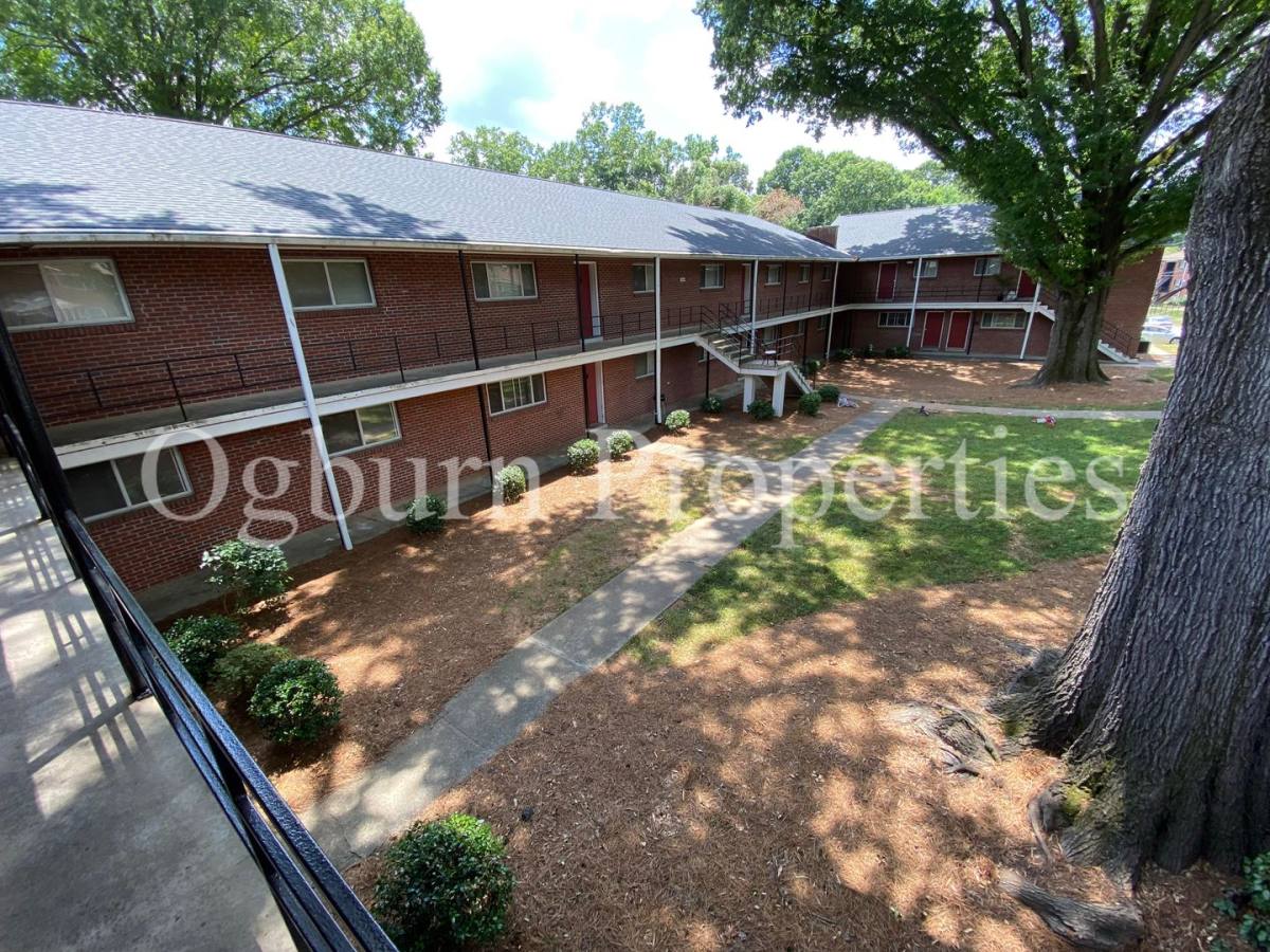 Apartment for rent at 1606-1610 W, NW Blvd, Winston Salem, NC 27104