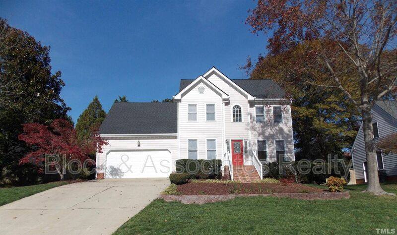 House for rent at 1905 Castleburg Dr, Apex, NC 27523