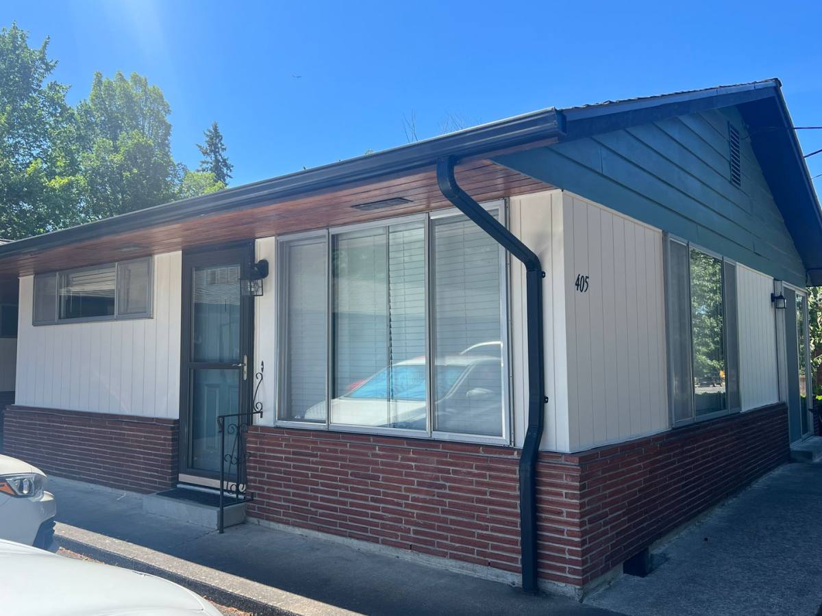 Apartment for rent at 405 E 29th St, Vancouver, WA 98663