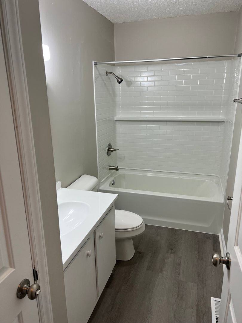 Apartment for rent at 524 Boone Rd, Eden, NC 27288