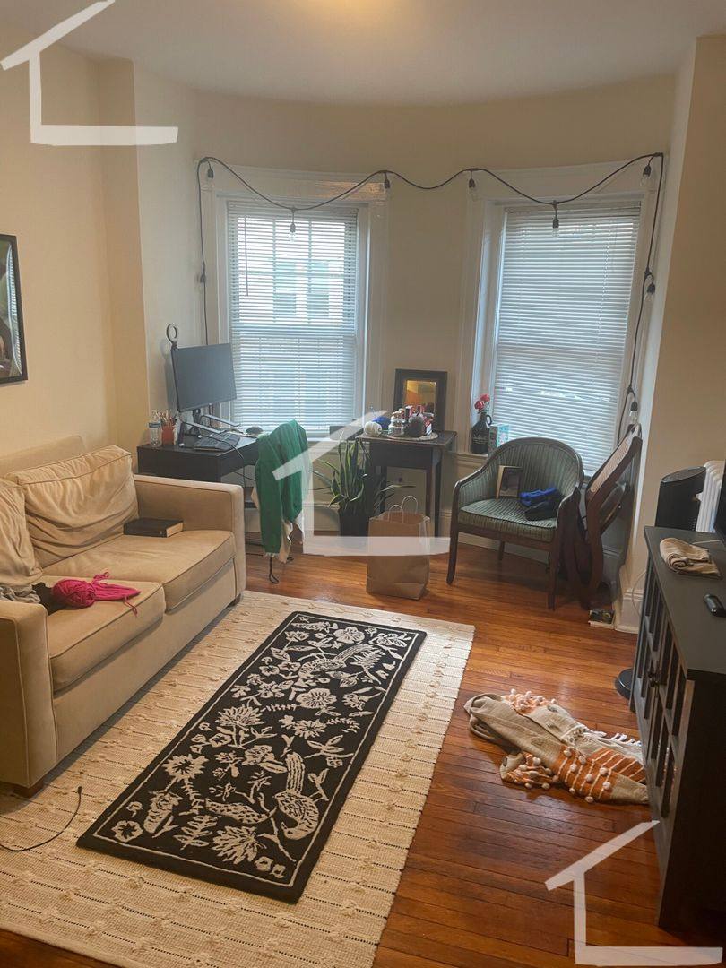 1309 Commonwealth Ave #201, Allston, MA 02134