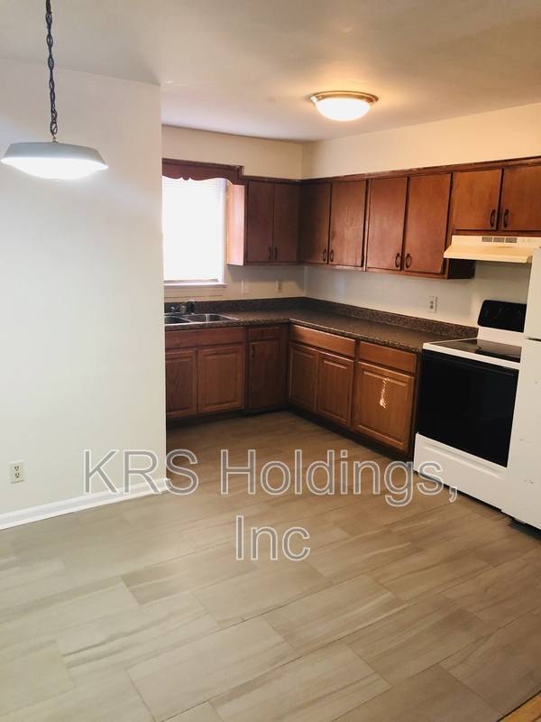 Apartment for rent at 2305 Wyoming Ave #A, Norfolk, VA 23513