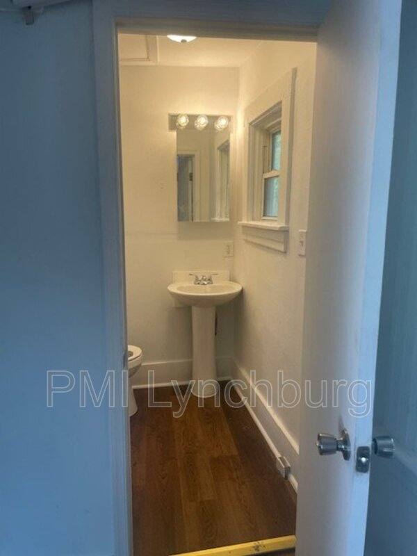 Apartment for rent at 1004 17th St #3, Lynchburg, VA 24504