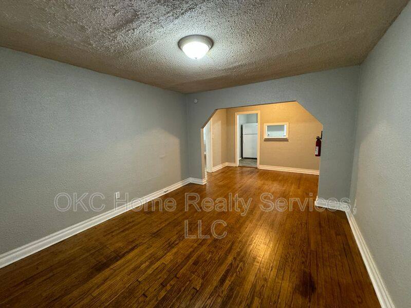 Apartment for rent at 1319 N Gatewood #2, Oklahoma City, OK 73106