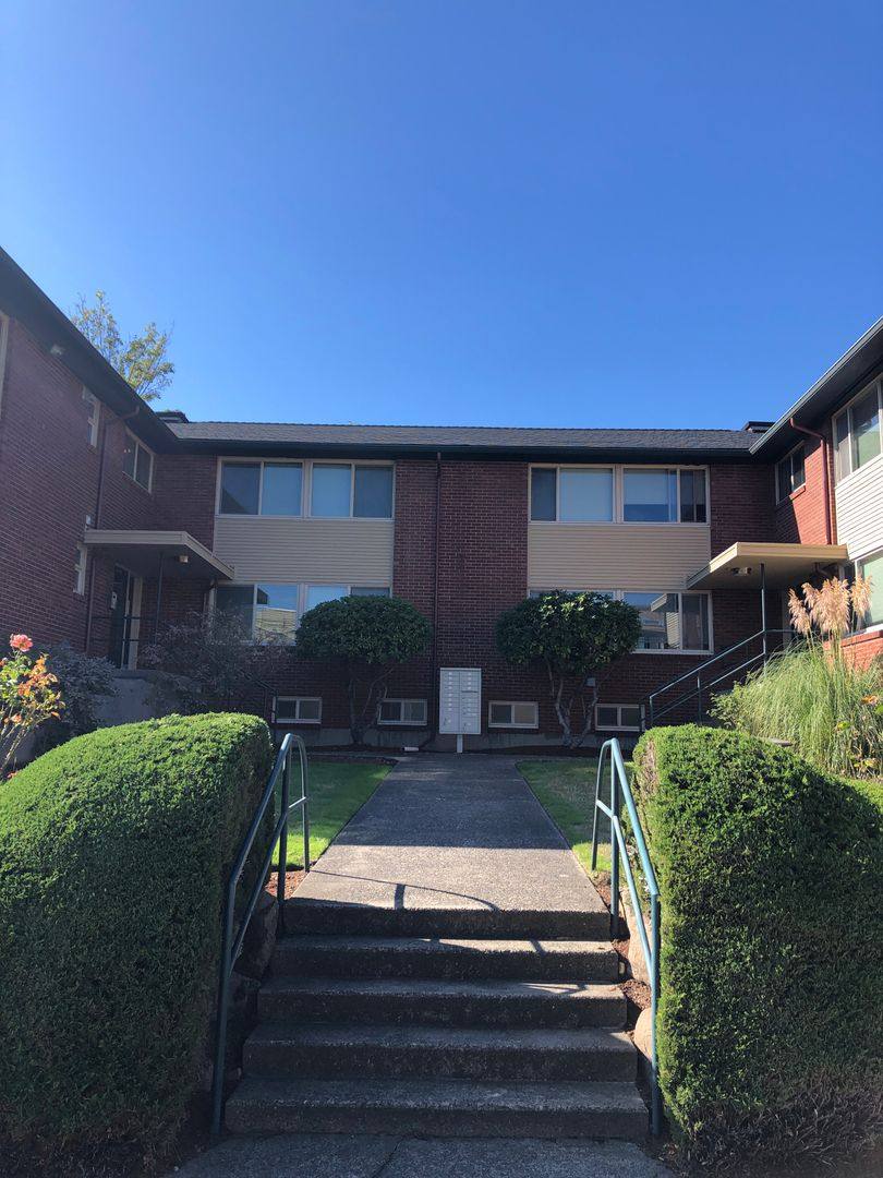 Apartment for rent at 4203 & 4205 Evanston Ave N, Seattle, WA 98103