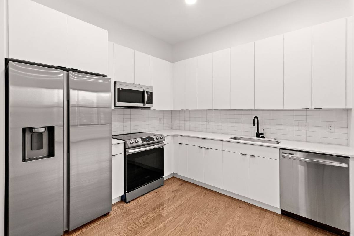 Apartment for rent at 801 N Market St, Wilmington, DE 19801