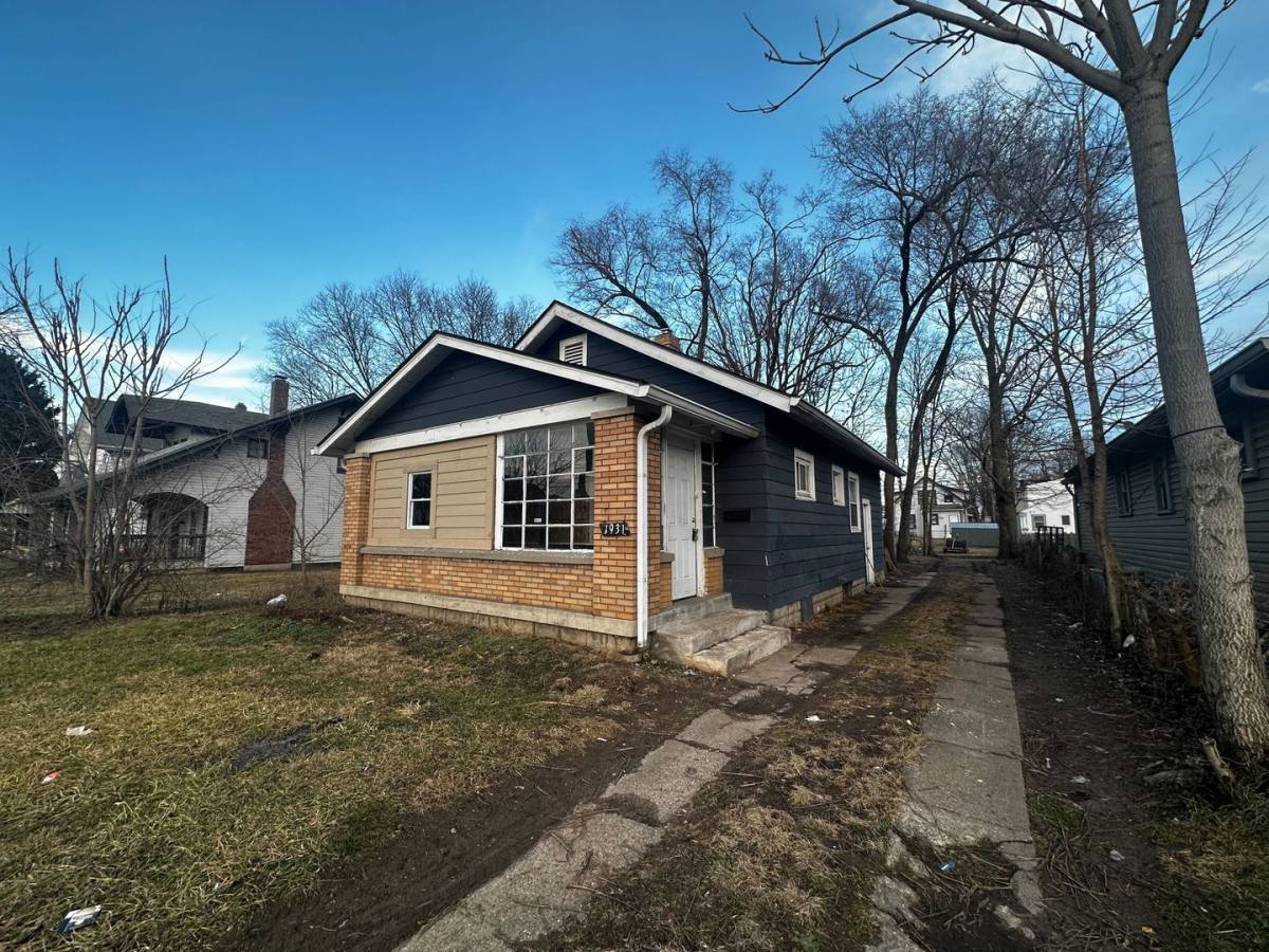 House for rent at 1931 N Harding St, Indianapolis, IN 46202