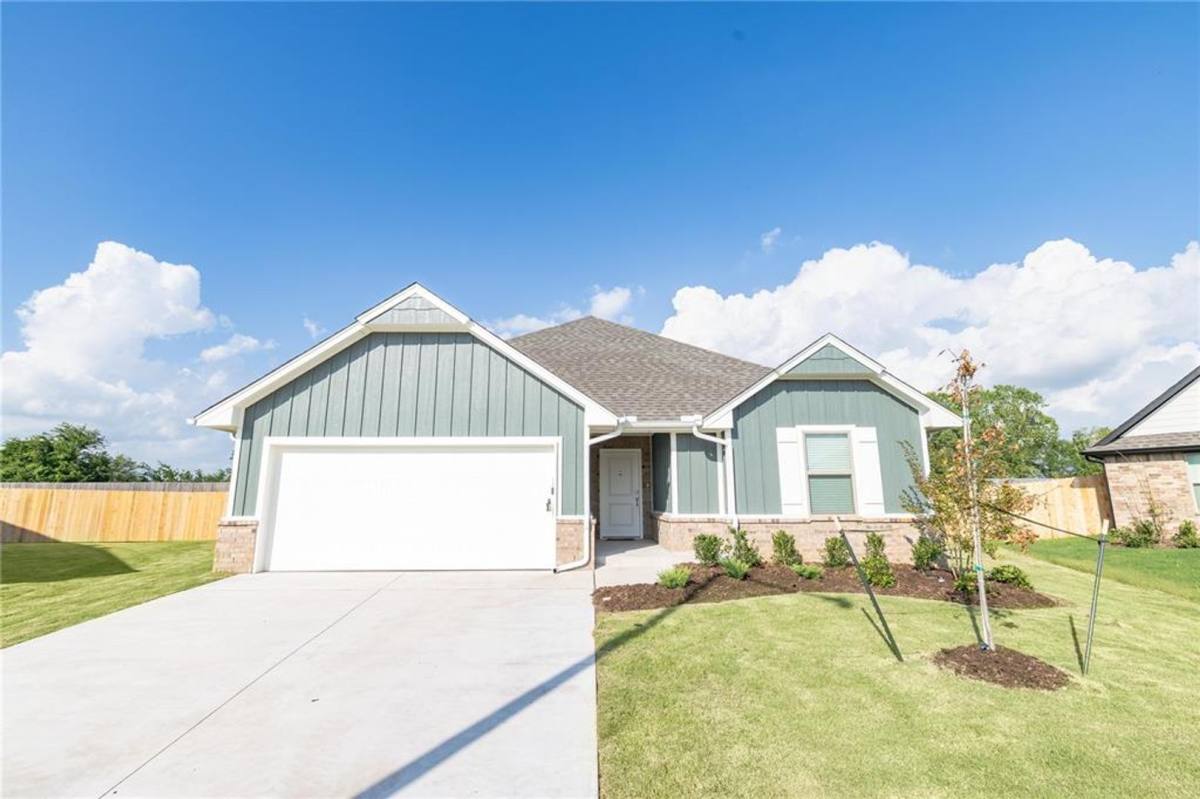 House for rent at 1921 Taines Turn, Norman, OK 73072
