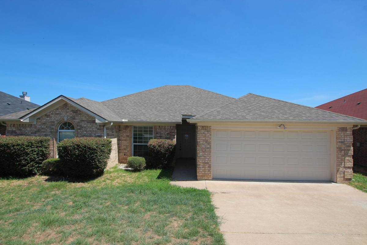 House for rent at 1939 Balsam Gap, Tyler, TX 75703