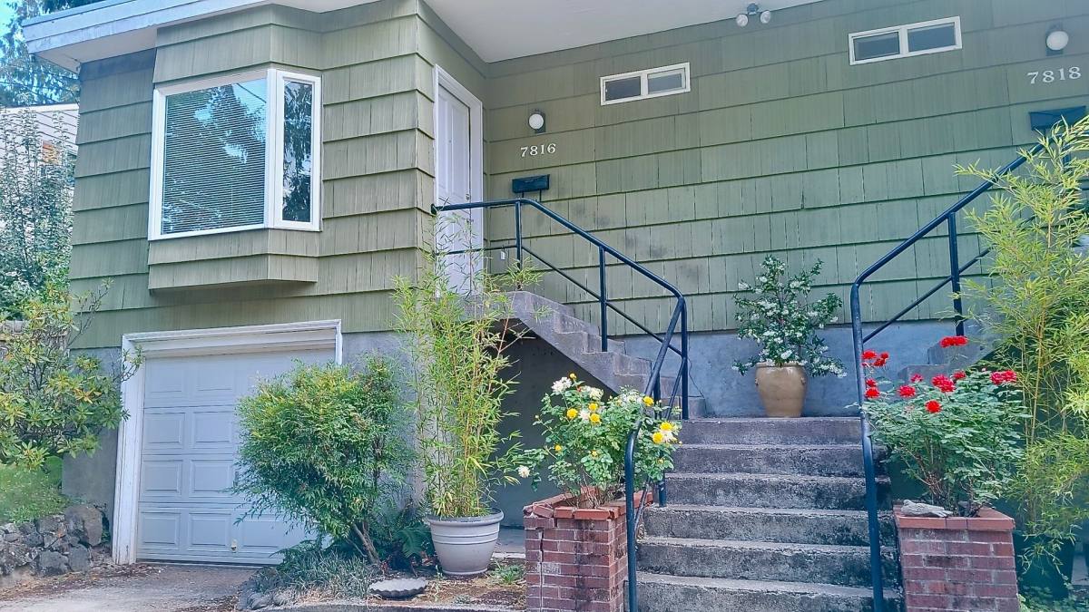 Apartment for rent at 7816 & 7818 SW, Portland, OR 97219