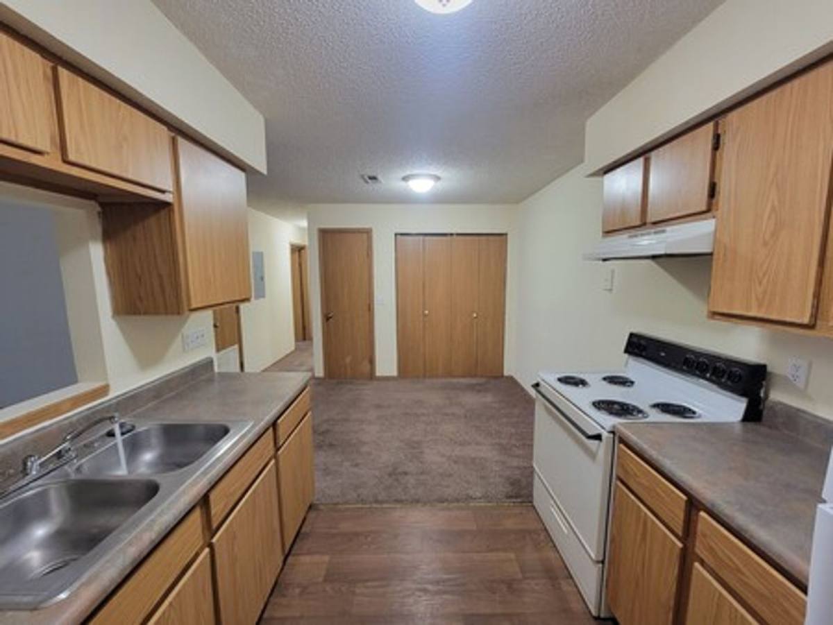 Apartment for rent at 410 Fir Rd, Carthage, MO 64836