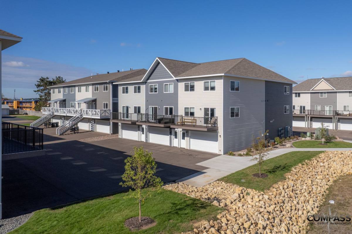 Townhouse for rent at 2929 Eldorado Blvd, Eau Claire, WI 54701