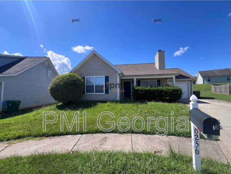 House for rent at 6256 Serena Cove, Lithonia, GA 30038