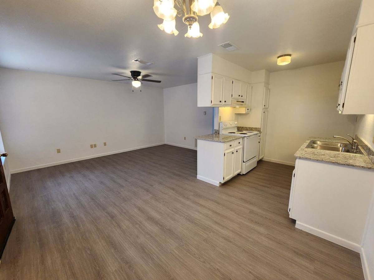 Apartment for rent at 501 S Walnut St, Lampasas, TX 76550