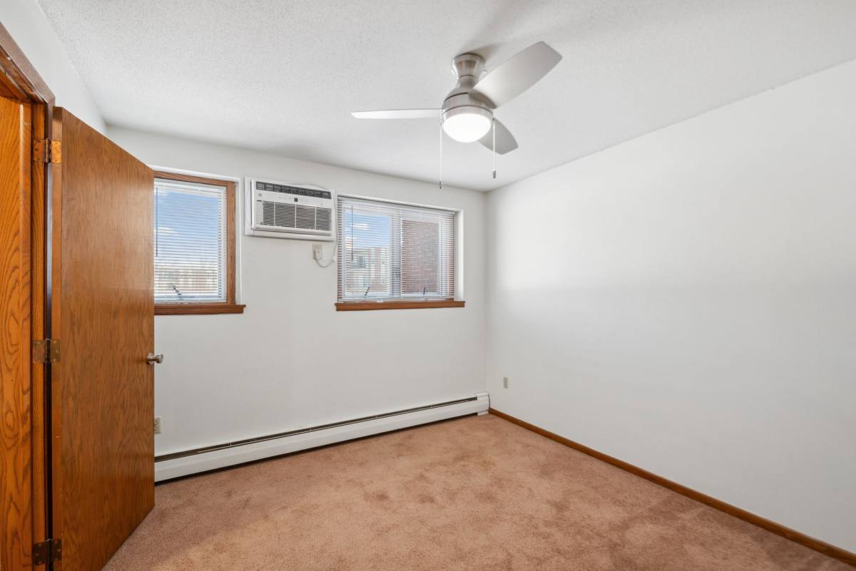 Apartment for rent at 2200 N Pascal St, Saint Paul, MN 55113