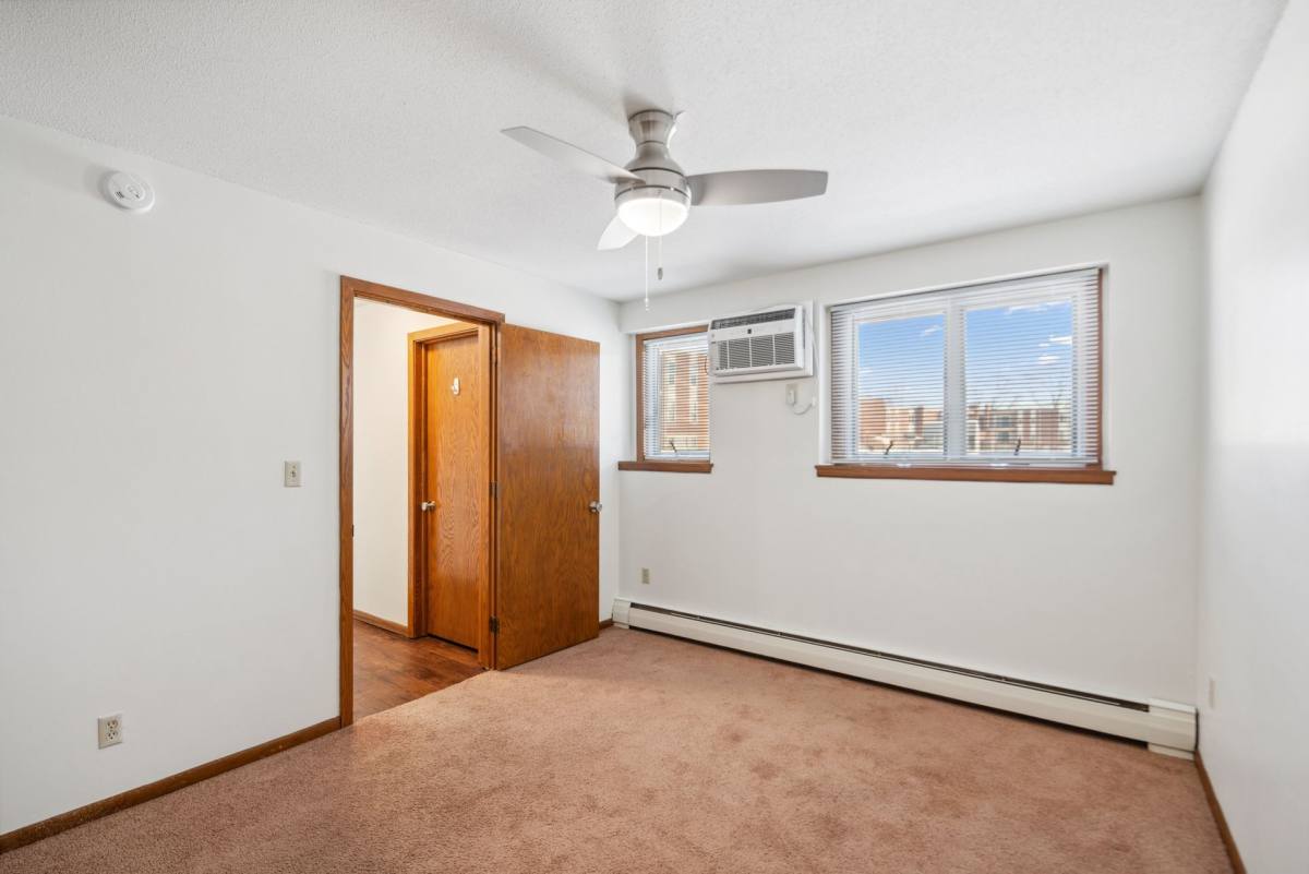 Apartment for rent at 2200 N Pascal St, Saint Paul, MN 55113