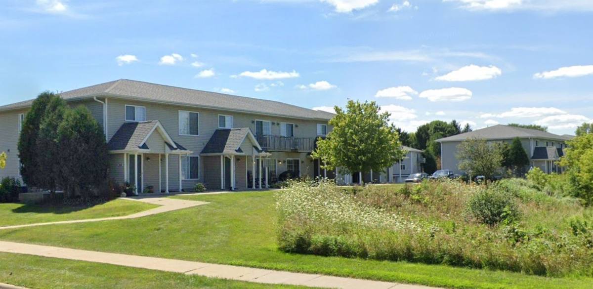 Apartment for rent at 3428 Midvale Dr, Janesville, WI 53546