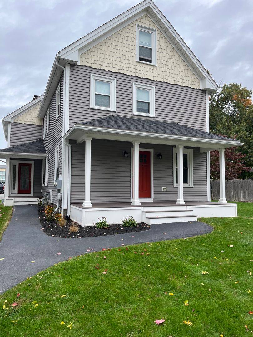 Apartment for rent at 4 Water St, Hudson, NH 03051