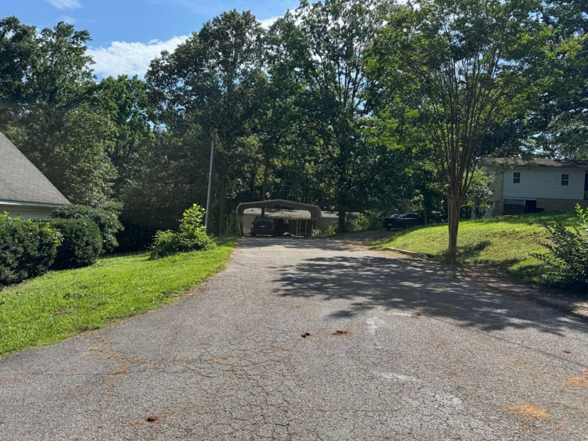 37 Spring Branch Dr, Dawsonville, GA 30534