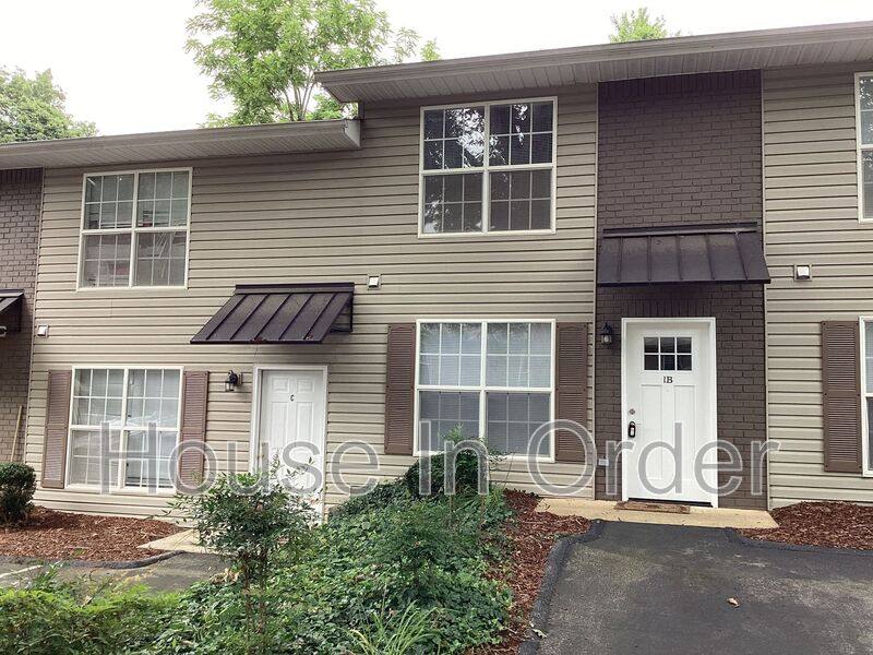 Townhouse for rent at 1 Rathfarnham Rd #1 B, Asheville, NC 28803