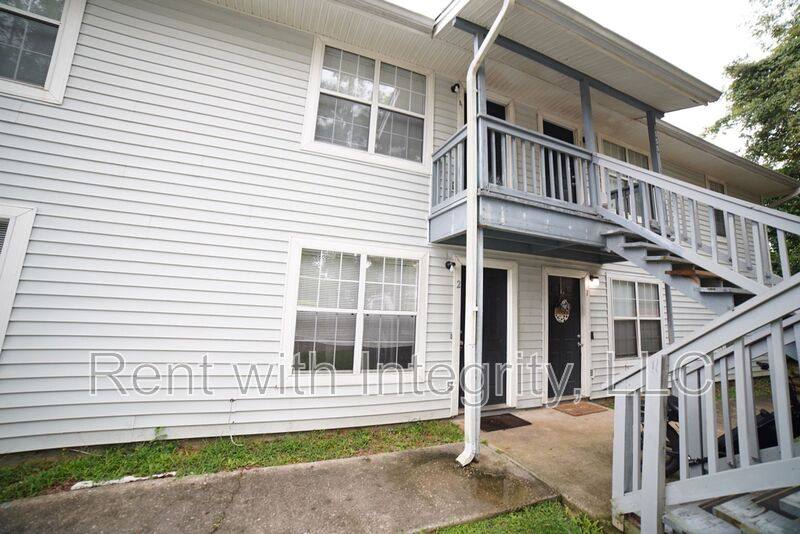 Apartment for rent at 2555 Chateau Lane #2, Tallahassee, FL 32311