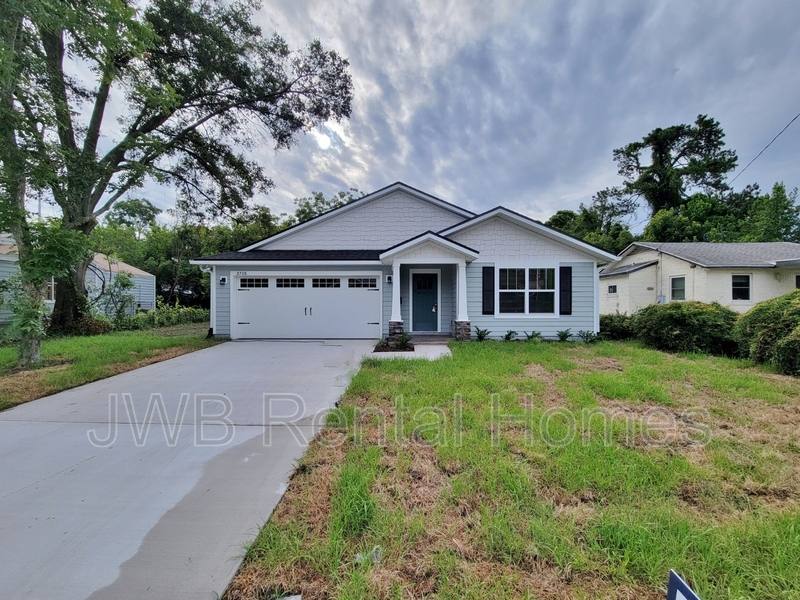 House for rent at 2735 Bayview Rd, Jacksonville, FL 32210