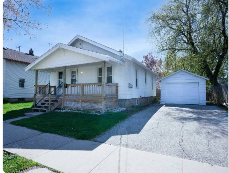House for rent at 909 N Drew St, Appleton, WI 54911
