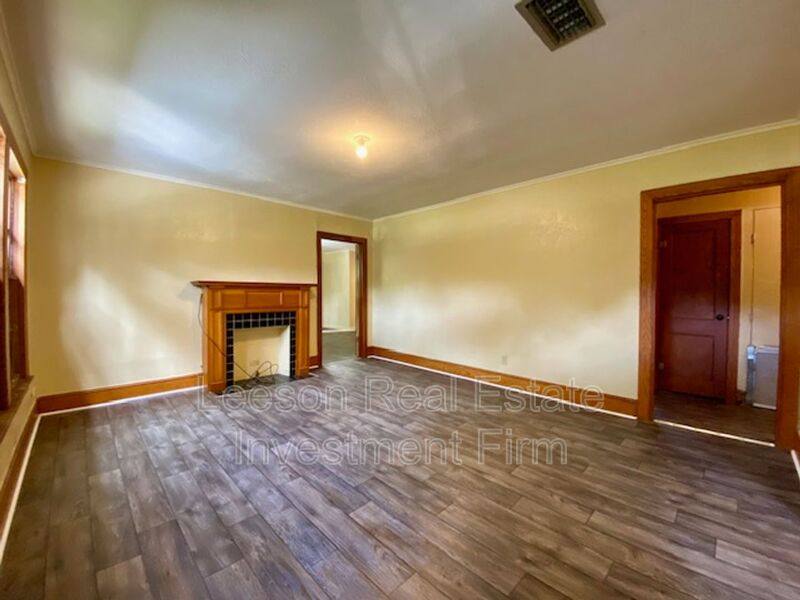 House for rent at 2528 Westover Rd, Shreveport, LA 71108