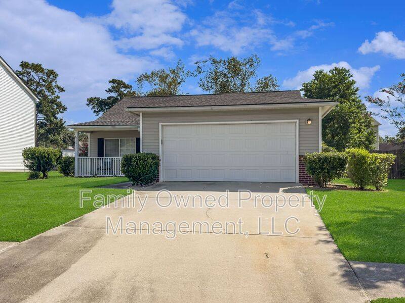 House for rent at 8017 Old Hazelwood Rd, Charleston, SC 29406
