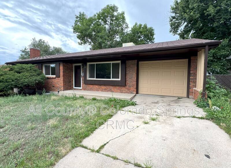House for rent at 2122 Meyers Ave, Colorado Springs, CO 80909