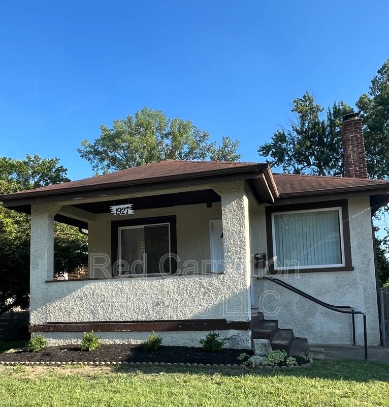 House for rent at 1927 Lawn Ave, Cincinnati, OH 45237