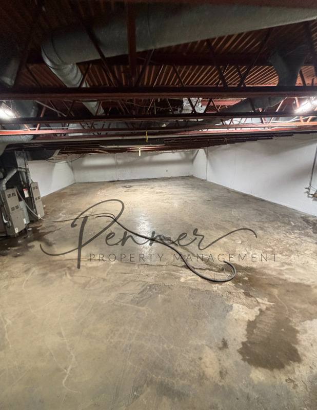 House for rent at 6310 Raytown Rd #GARAGE, Kansas City, MO 64133