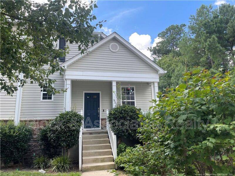 Townhouse for rent at 112 Summit Oaks Lane, Holly Springs, NC 27540