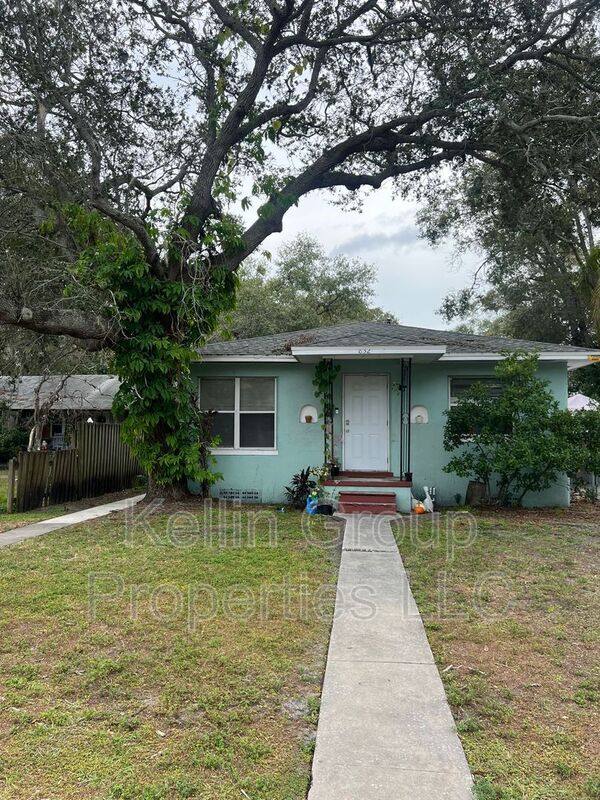 Apartment for rent at 832 20th Ave S #830, Saint Petersburg, FL 33705