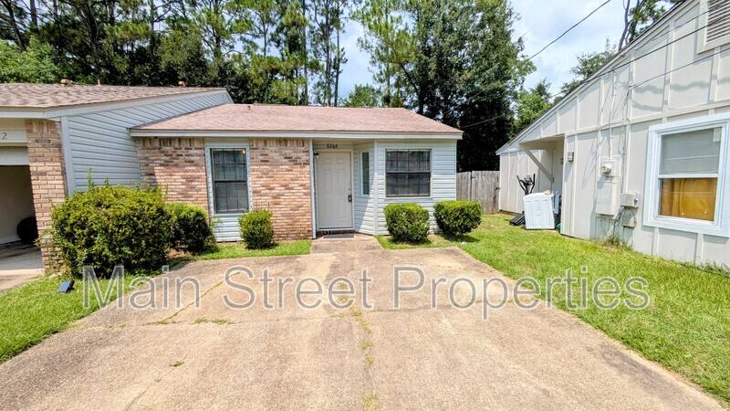 Apartment for rent at 8264 Continental Dr, Pensacola, FL 32506