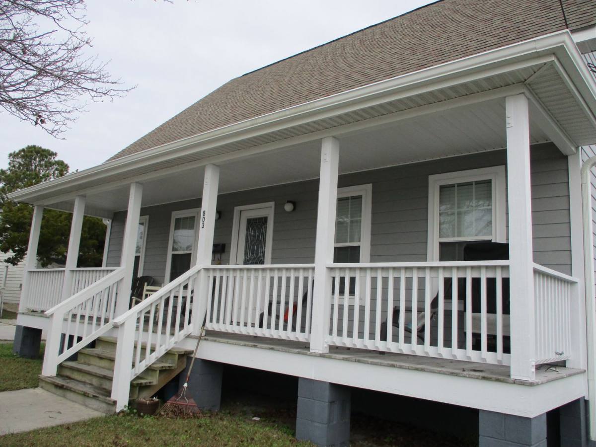 House for rent at 803 Pine St, Beaufort, NC 28516