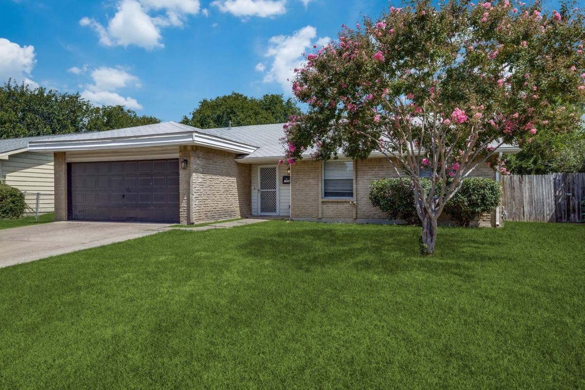 House for rent at 750 Forest Park Place, Grand Prairie, TX 75052