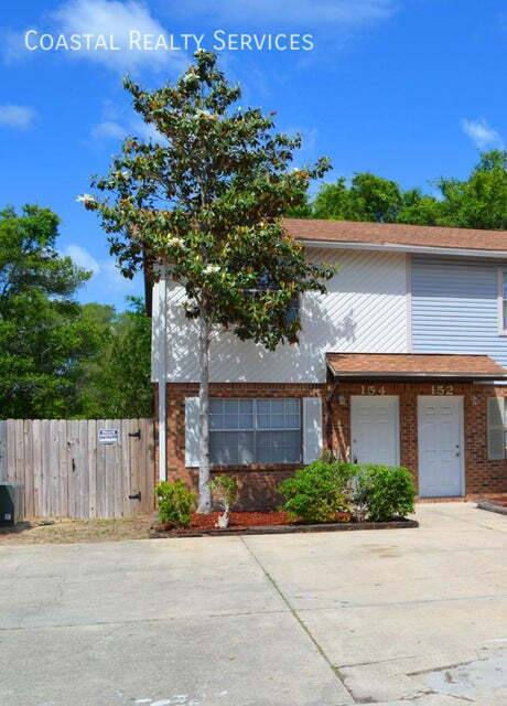 Townhouse for rent at 154 Valencia Dr, Fort Walton Beach, FL 32547