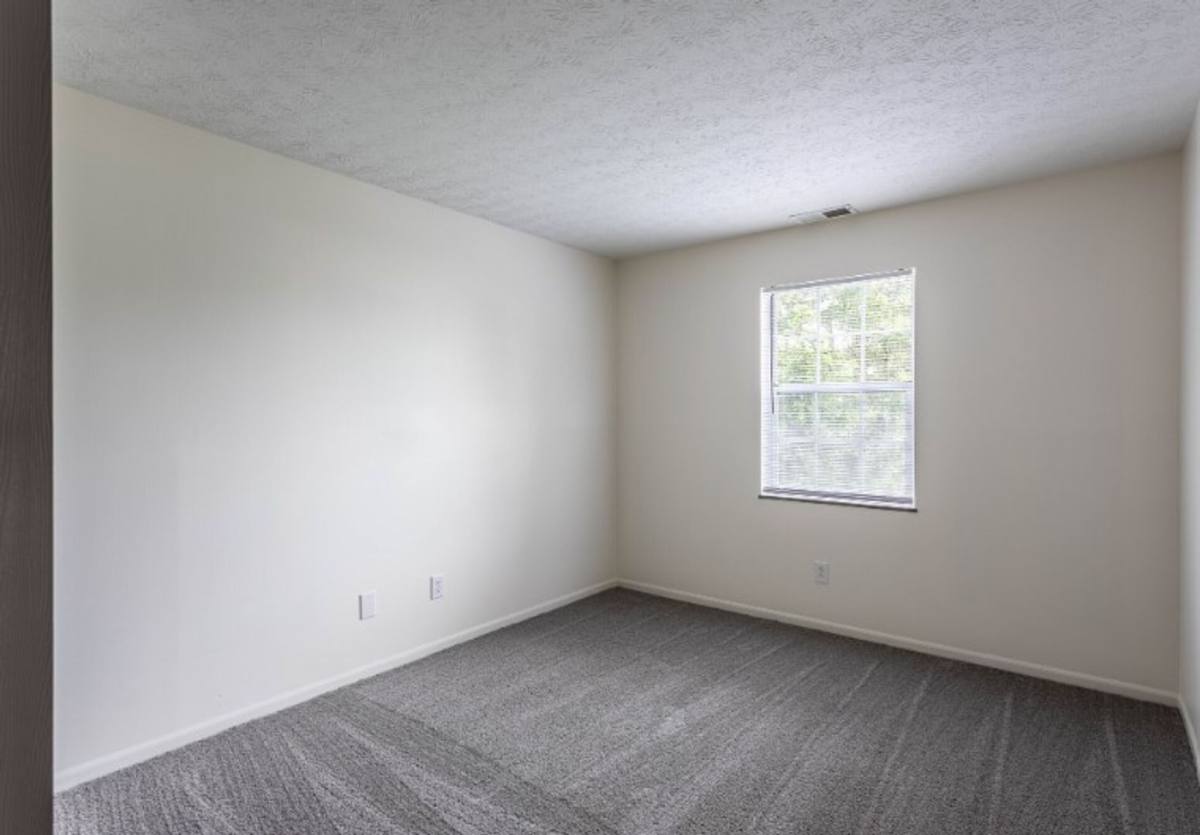 Apartment for rent at 1240 Stratford Rd, Delaware, OH 43015